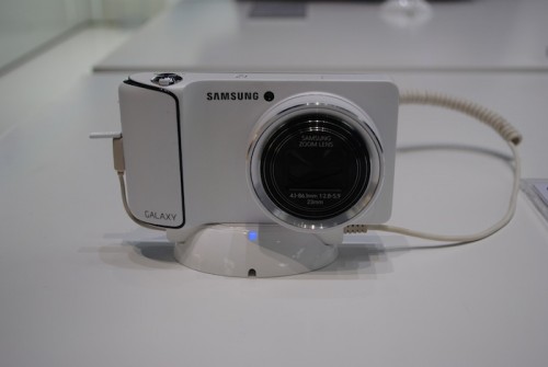 Samsung-Galaxy-Camera-1